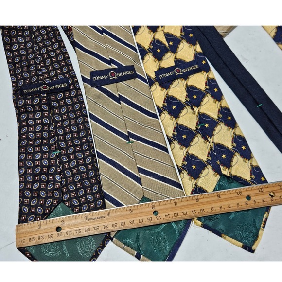 Tommy Hilfiger Men's Silk Necktie Lot of 3 Patterned Designer Luxury Fashion - Picture 3 of 3